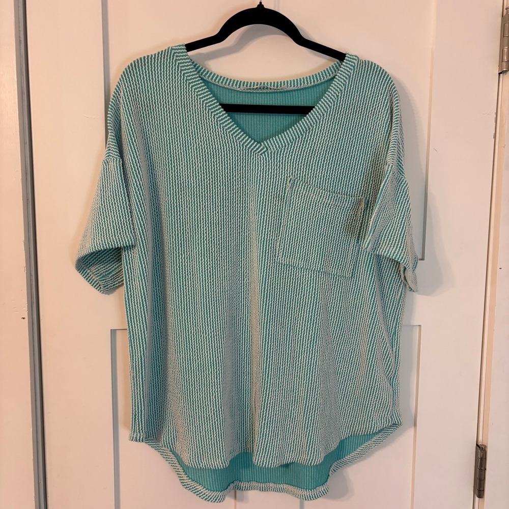 Altar'd State L Aqua Blue White Textured Knit Top V-Neck Boho Coastal L Beach‎